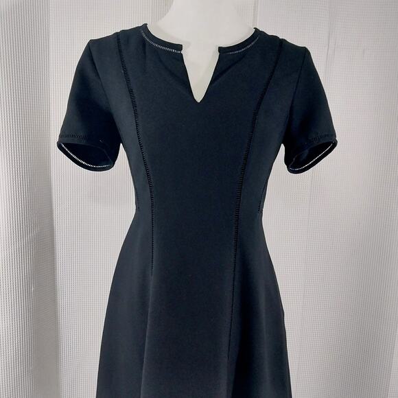 NWOT! BANANA REPUBLIC! ELEGANT BLACK PICOT TRIMMED "LITTLE BLACK DRESS!" SZ 6 - Picture 3 of 8